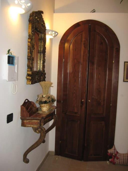 Vivilo Collection - Opera Teather Apartment - Very Central Rome Exterior photo